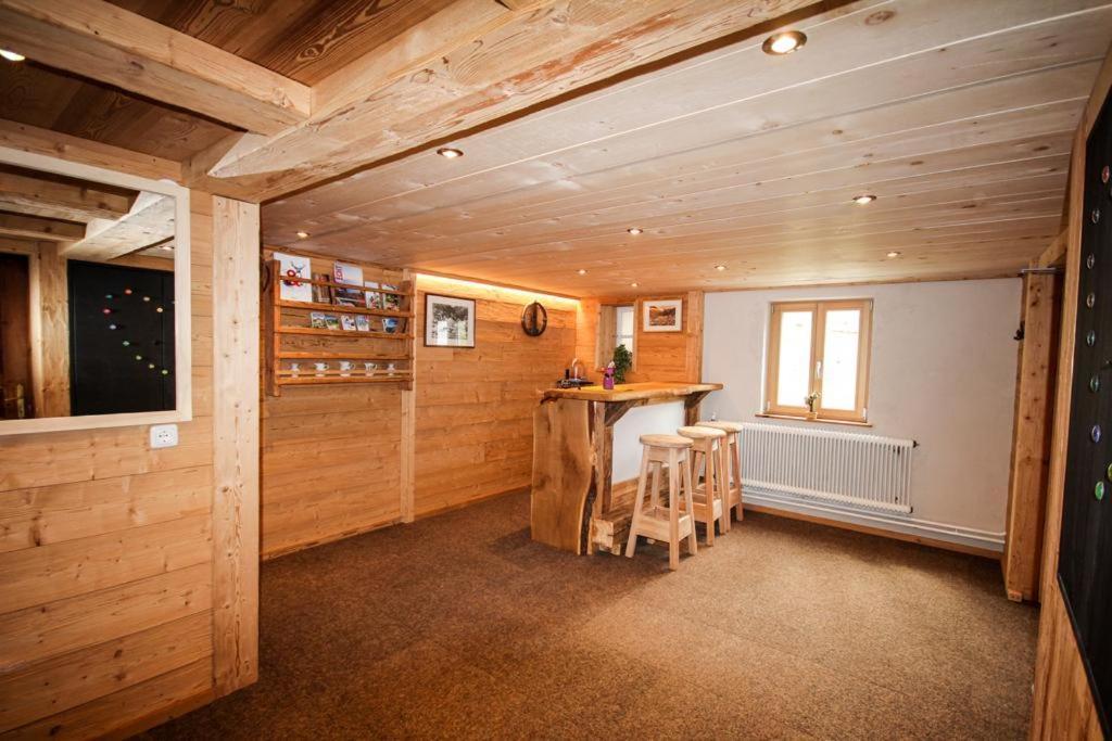 ガシュルン Hus 172ヴィラ エクステリア 写真